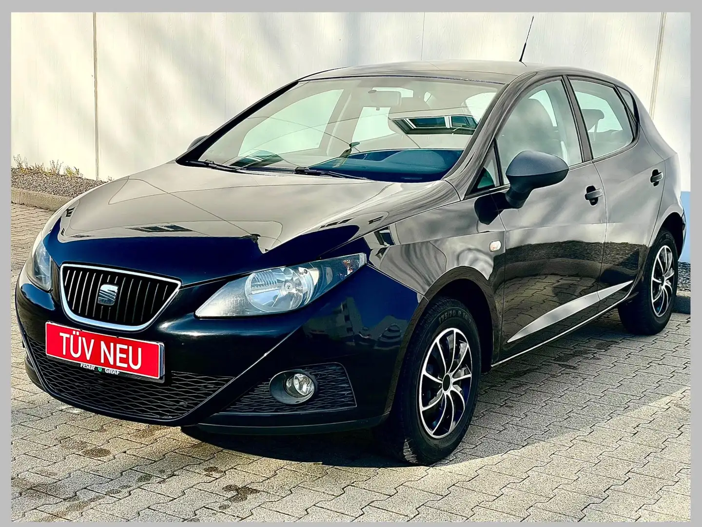 SEAT Ibiza 1.2 12V Reference Noir - 1