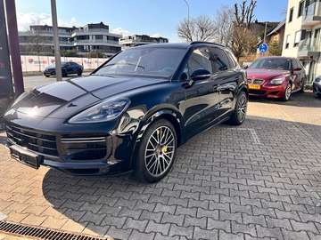 Turbo S E-Hybrid Tiptronic S
