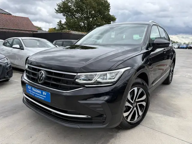 Volkswagen Tiguan 1.5 TSI 150PK FACELIFT NAVIGATIE VIRTUAL HARMAN KARDON CAMERA TREKHAAK FULL LED PDC ALU