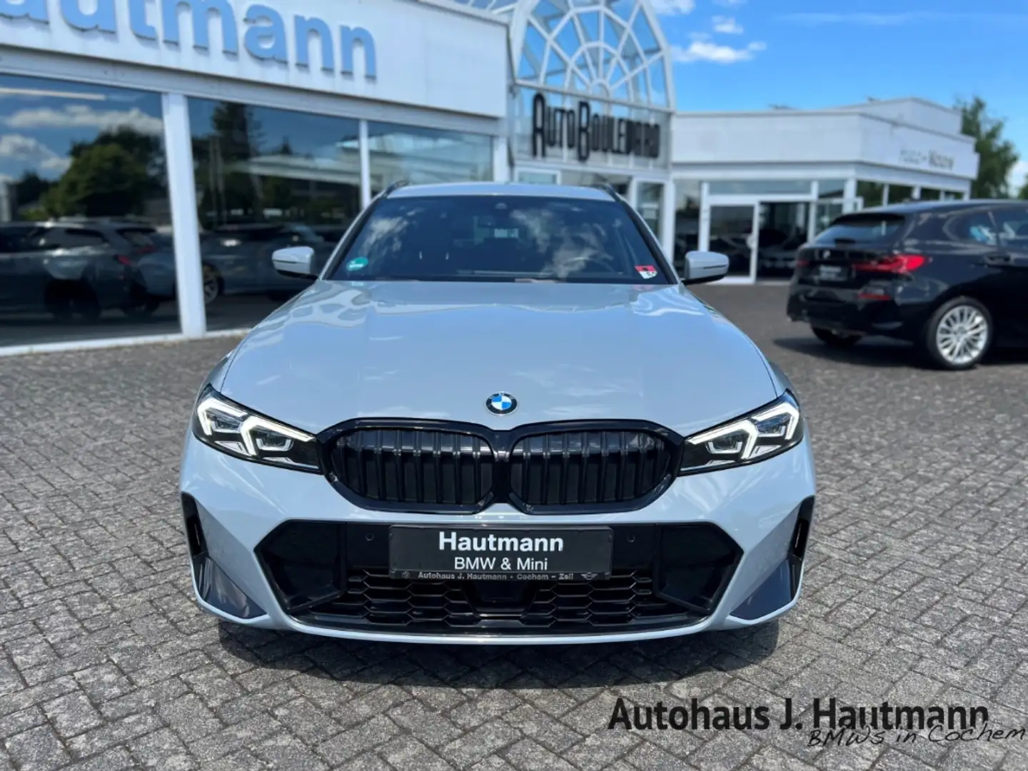 BMW 320 d xDrive Touring M SPORT +1.HAND+NP:73.760€+ Grijs - 2