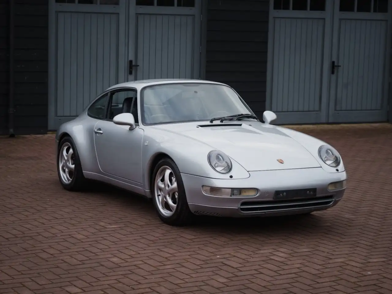 Porsche 993 Carrera 4 - 3.6 - with sunroof, foto 12