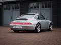 Porsche 993 Carrera 4 with sunroof Argent - thumbnail 26