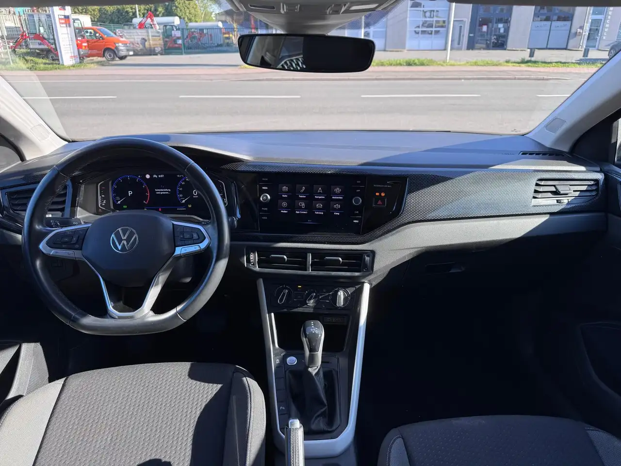 Volkswagen Polo VI 1.0 TSI Life*LED *SHZ *Navi *dig. Cockp. 11