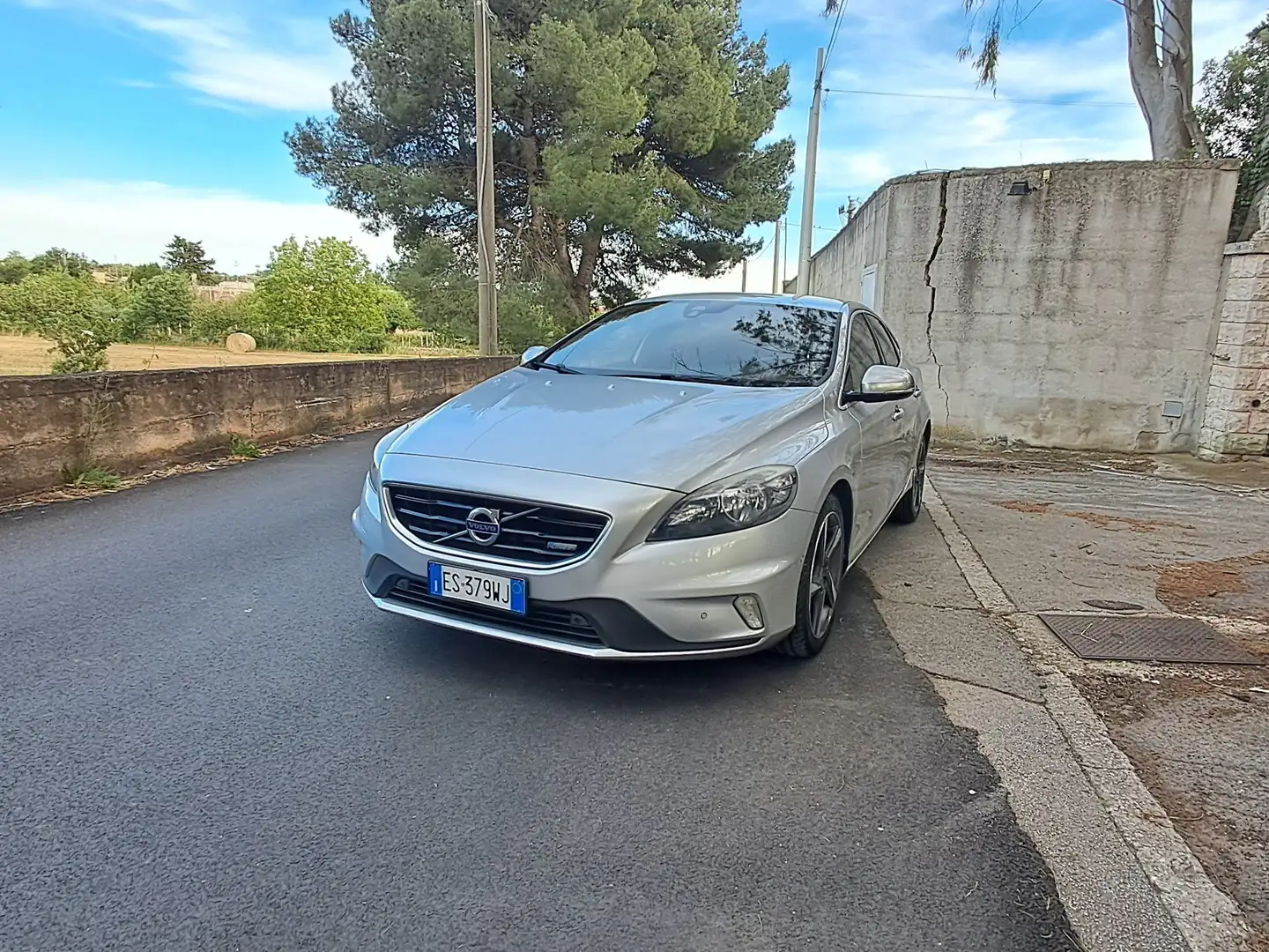 Volvo V40 V40 II 2012 2.0 d3 R-design Momentum geartronic Zilver - 1