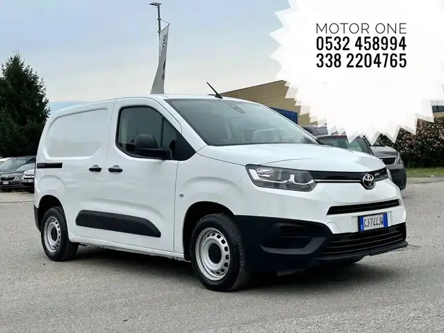 Toyota Proace City