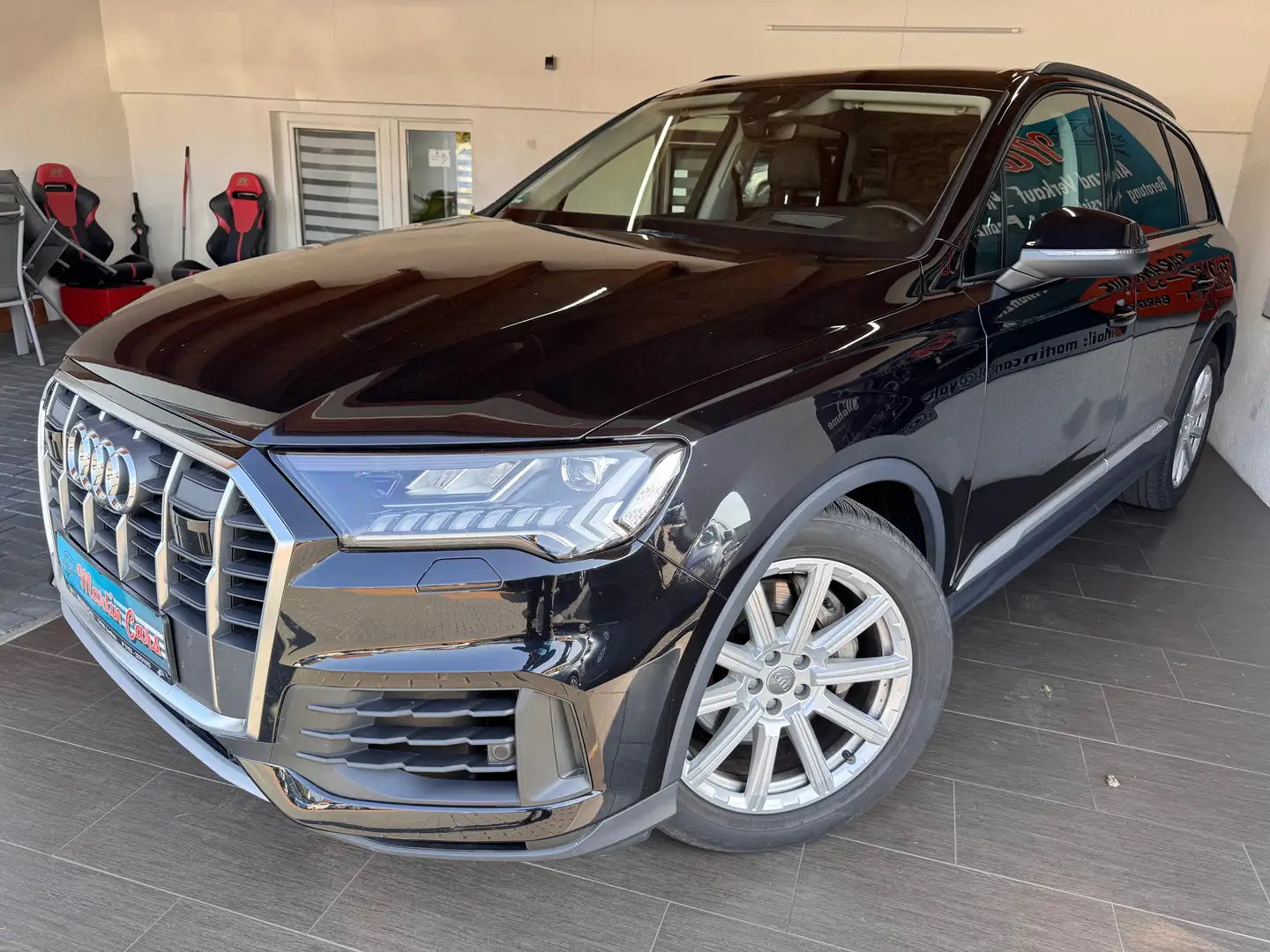 Audi Q7 1.Hand Standheizung NAVI Distronic 8xReife 7-Sitze Zwart - 1
