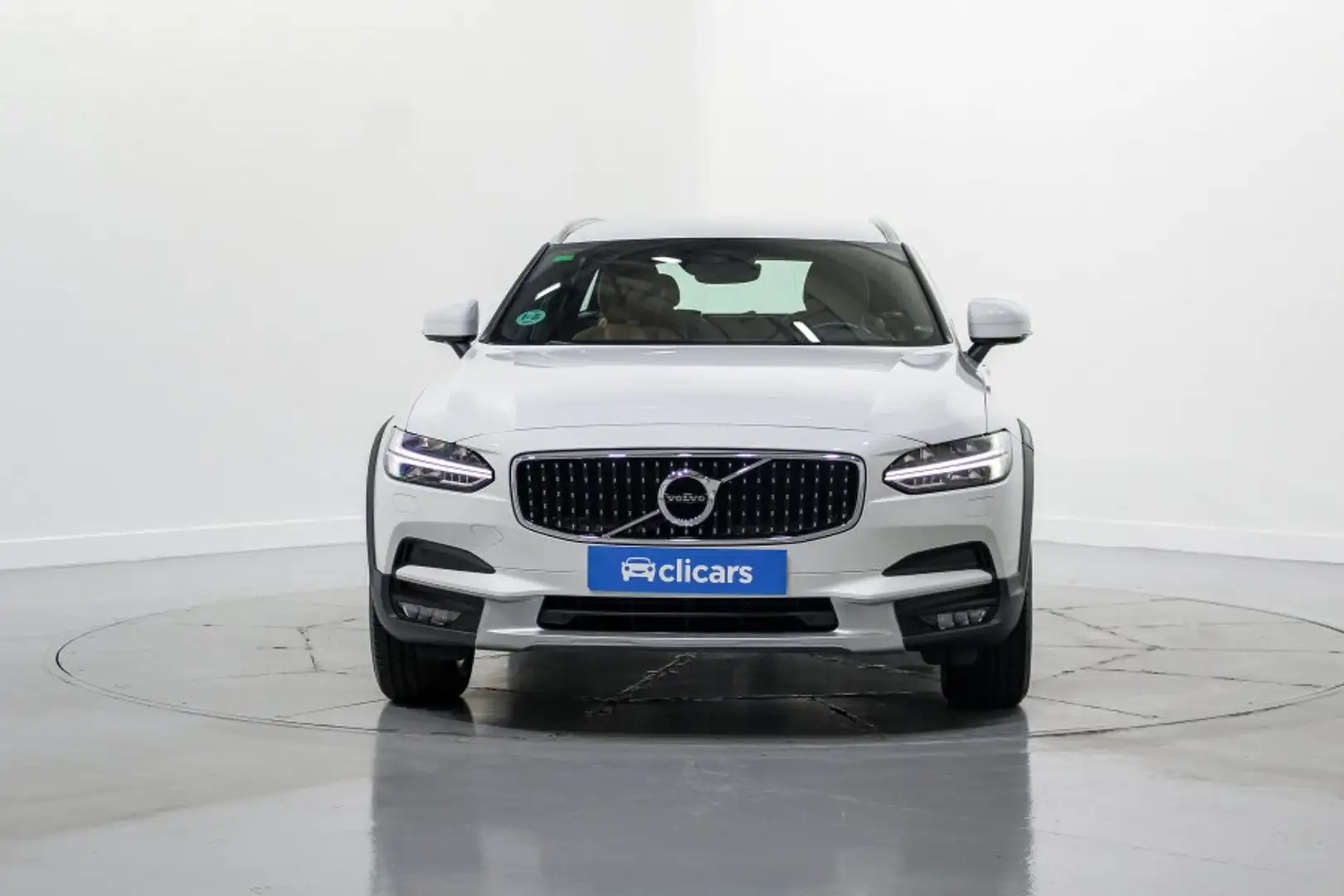 Volvo V90 Cross Country D4 AWD Aut. Blanco - 2