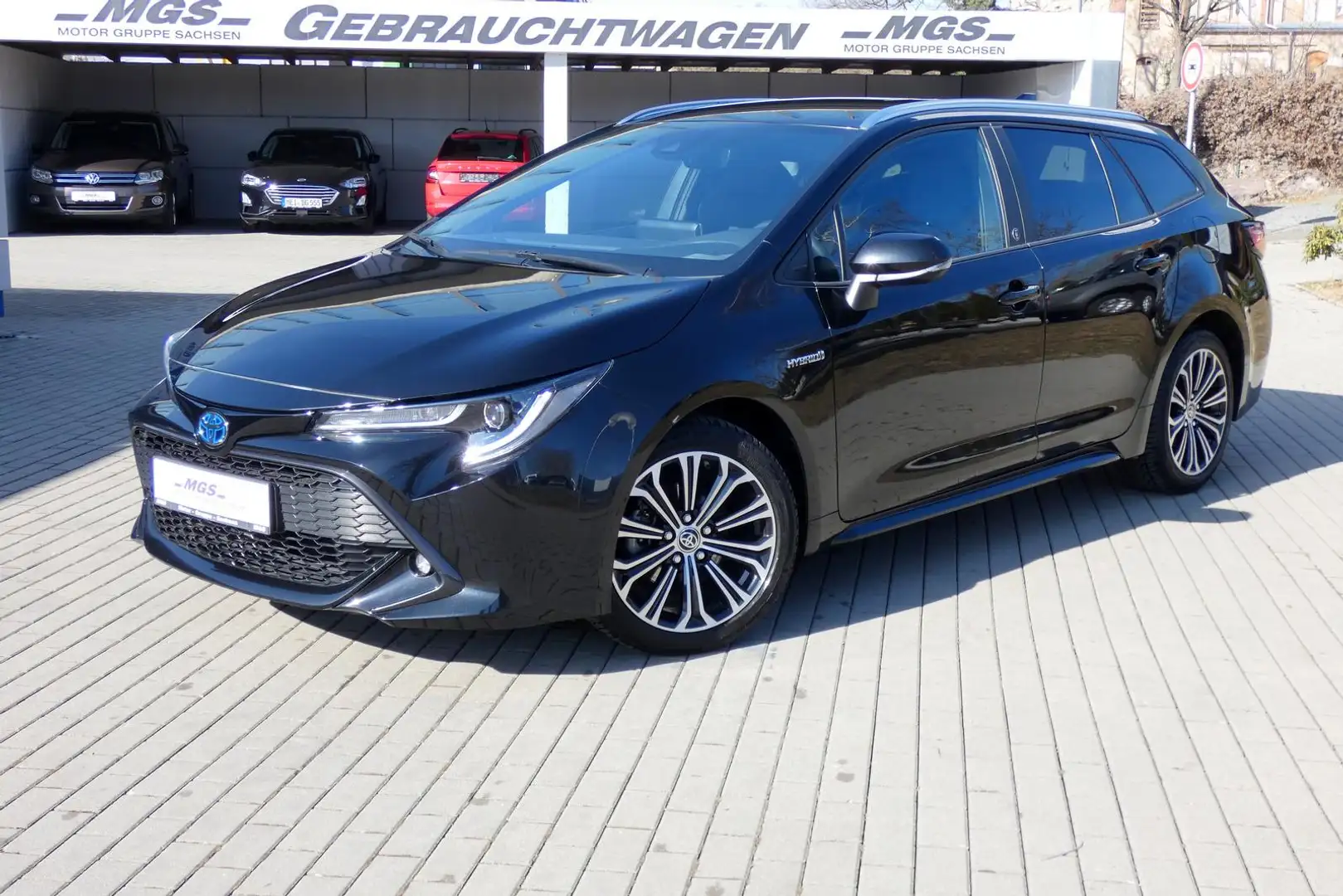Toyota Corolla 1.8 Hybrid Touring Sports #NAVI #RFK #LED #DAB+ #A Schwarz - 2