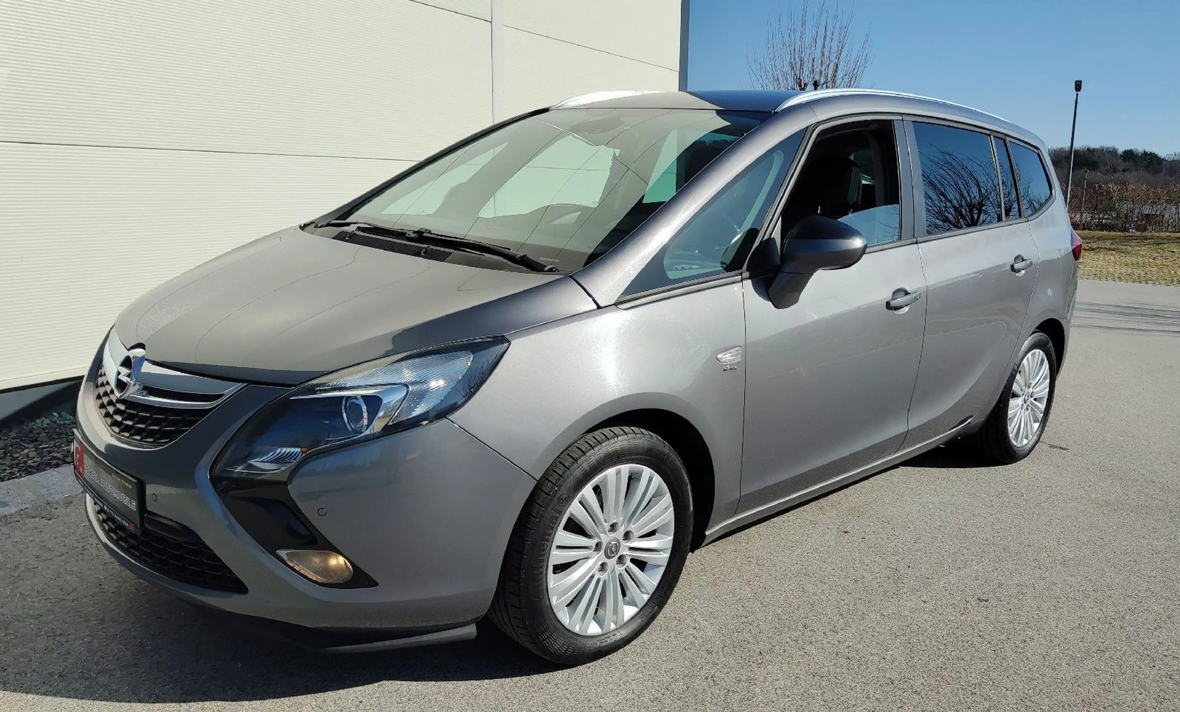 Opel Zafira C Tourer Drive - 7.Sitzer* Navi* Kamera* — photo 2