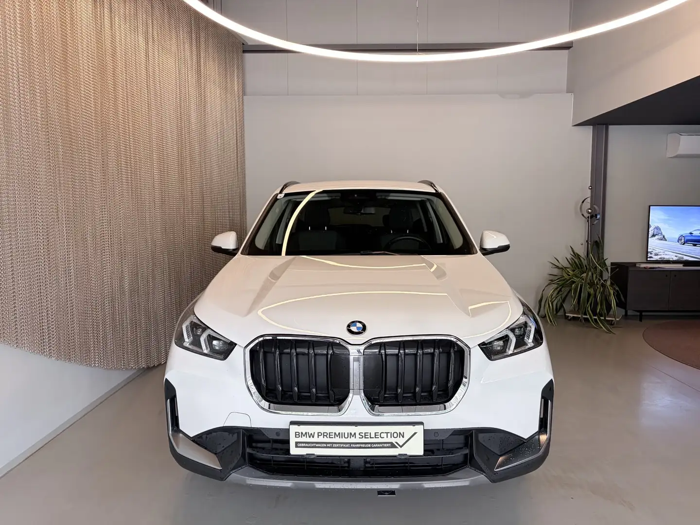 BMW X1 sDrive18d Weiß - 2