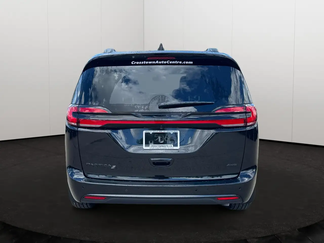 Chrysler Pacifica снимка Chrysler Pacifica