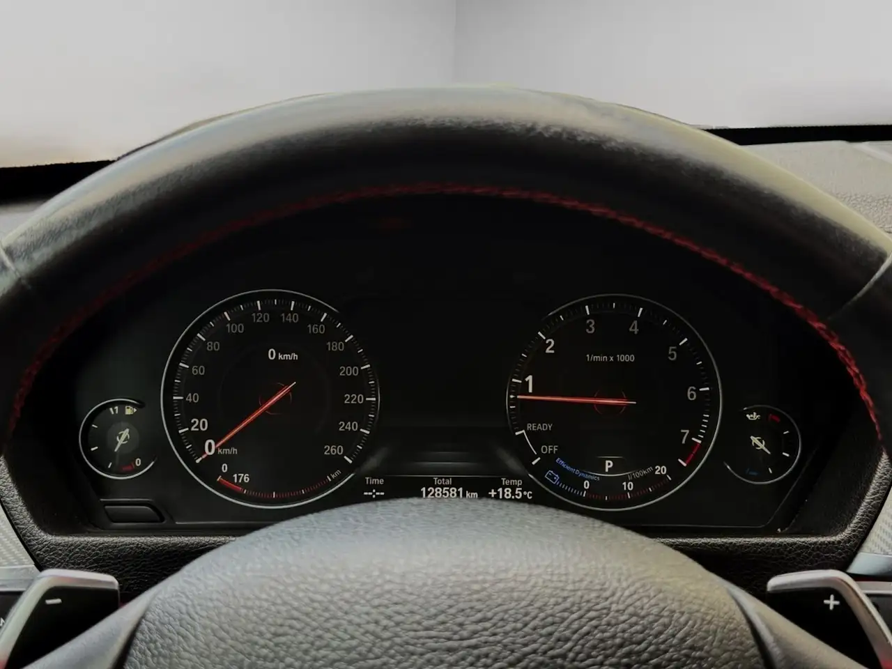 BMW 4 Series снимка BMW 4 Series