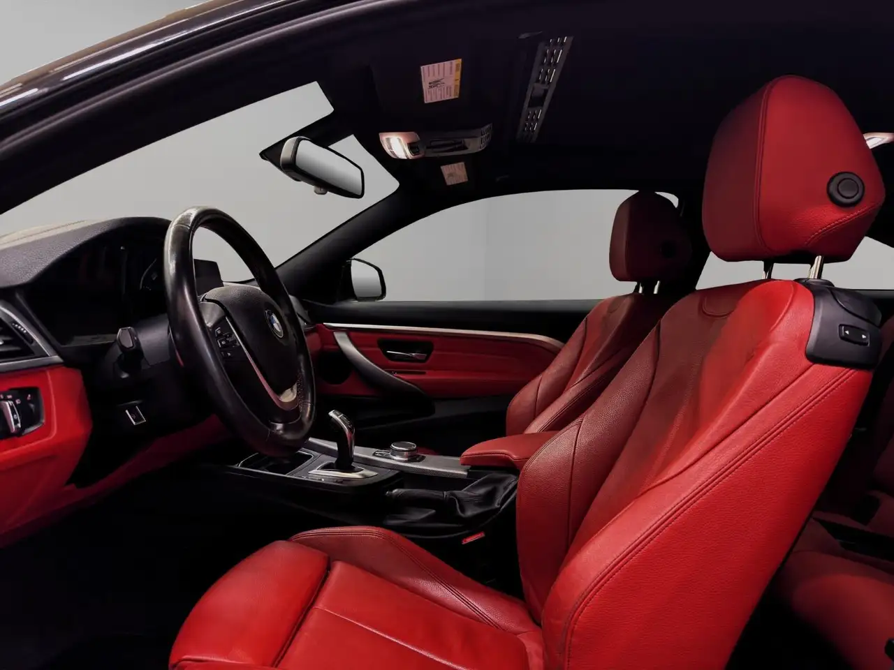 BMW 4 Series снимка BMW 4 Series