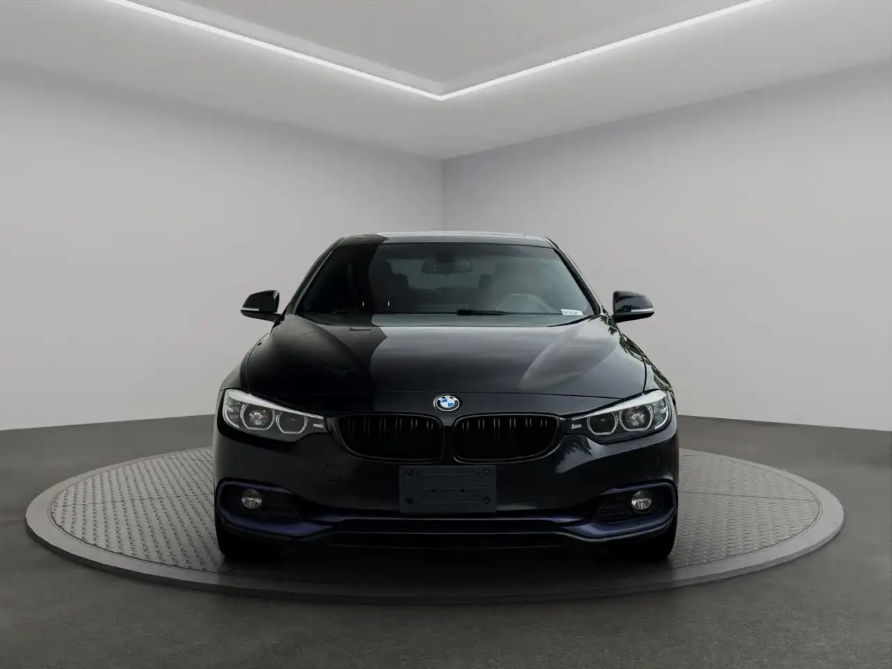 BMW 4 Series снимка BMW 4 Series