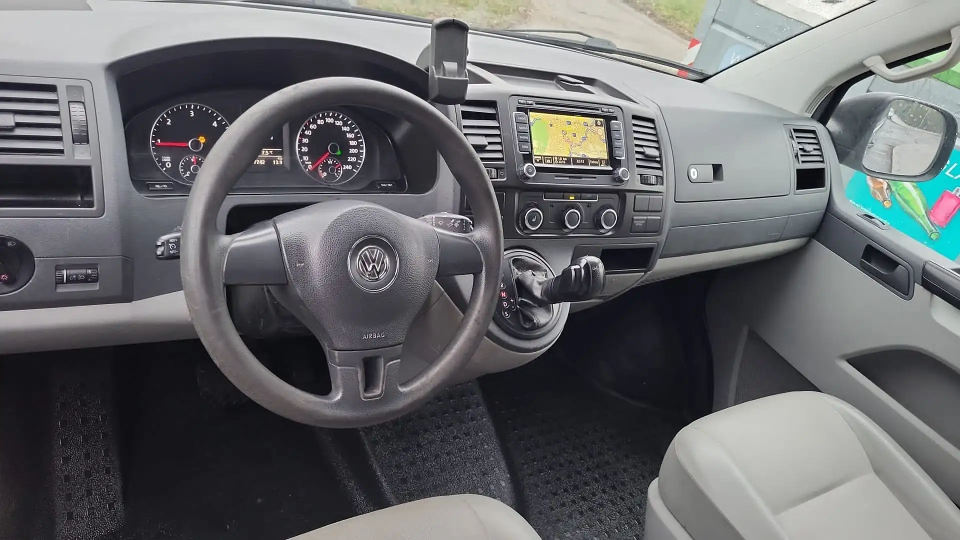 Volkswagen T5 Transporter Grau - 2