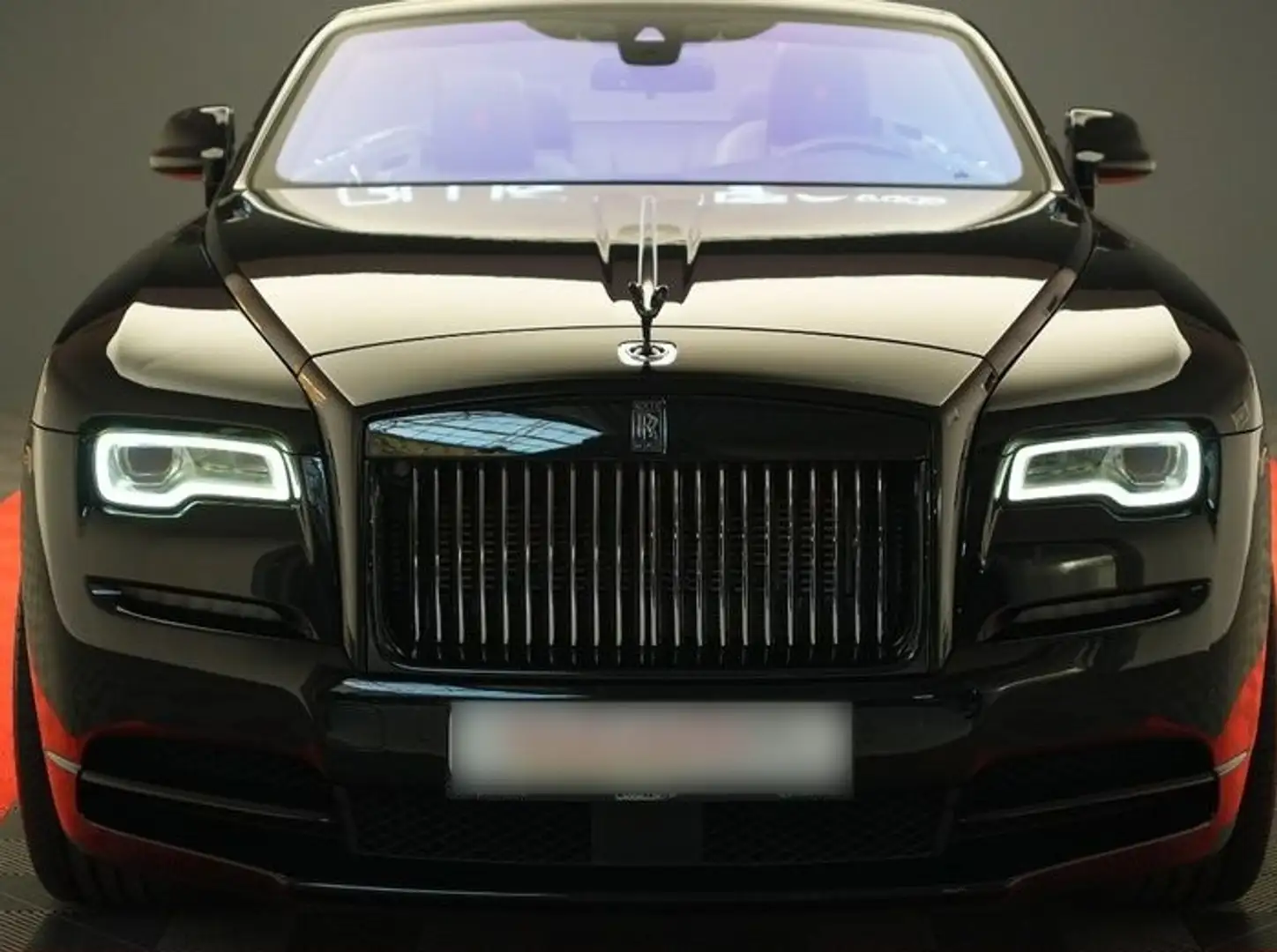 Rolls-Royce Dawn 6.6 V12 Černá - 1