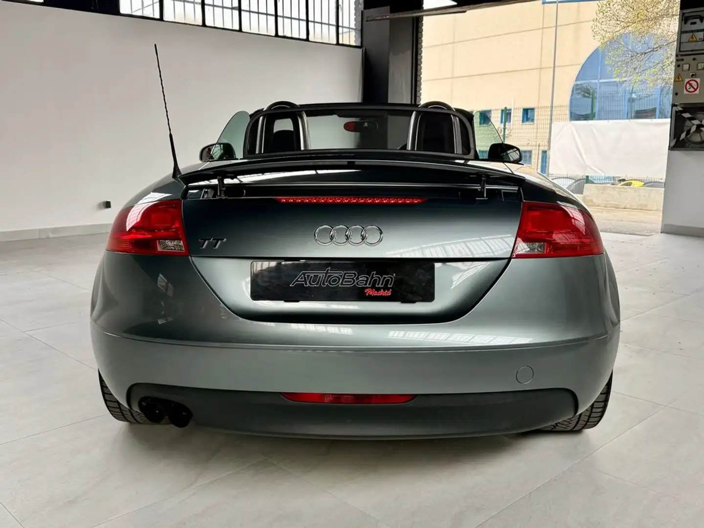 Audi TT Roadster 2.0 TFSI Gris - 2