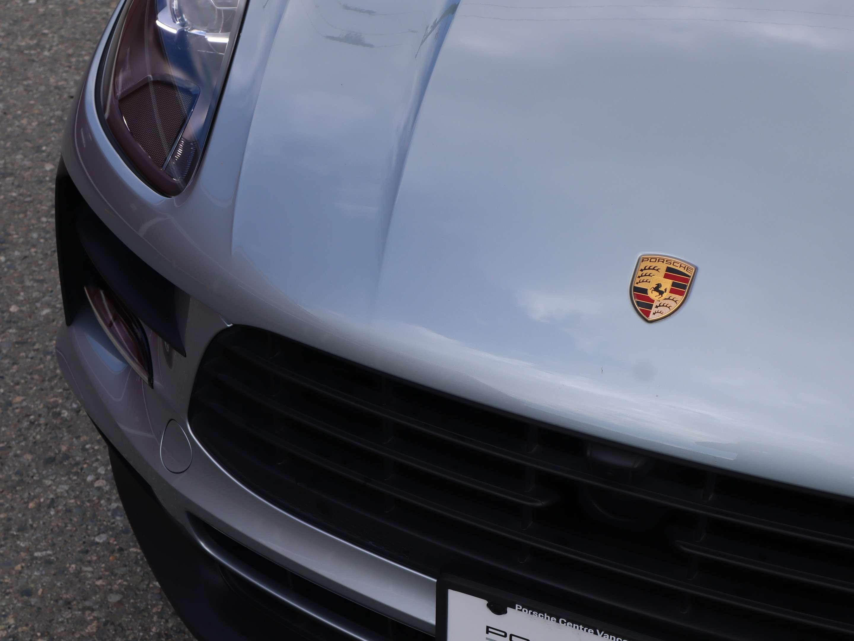 2021 Porsche Macan AWD thumb 10