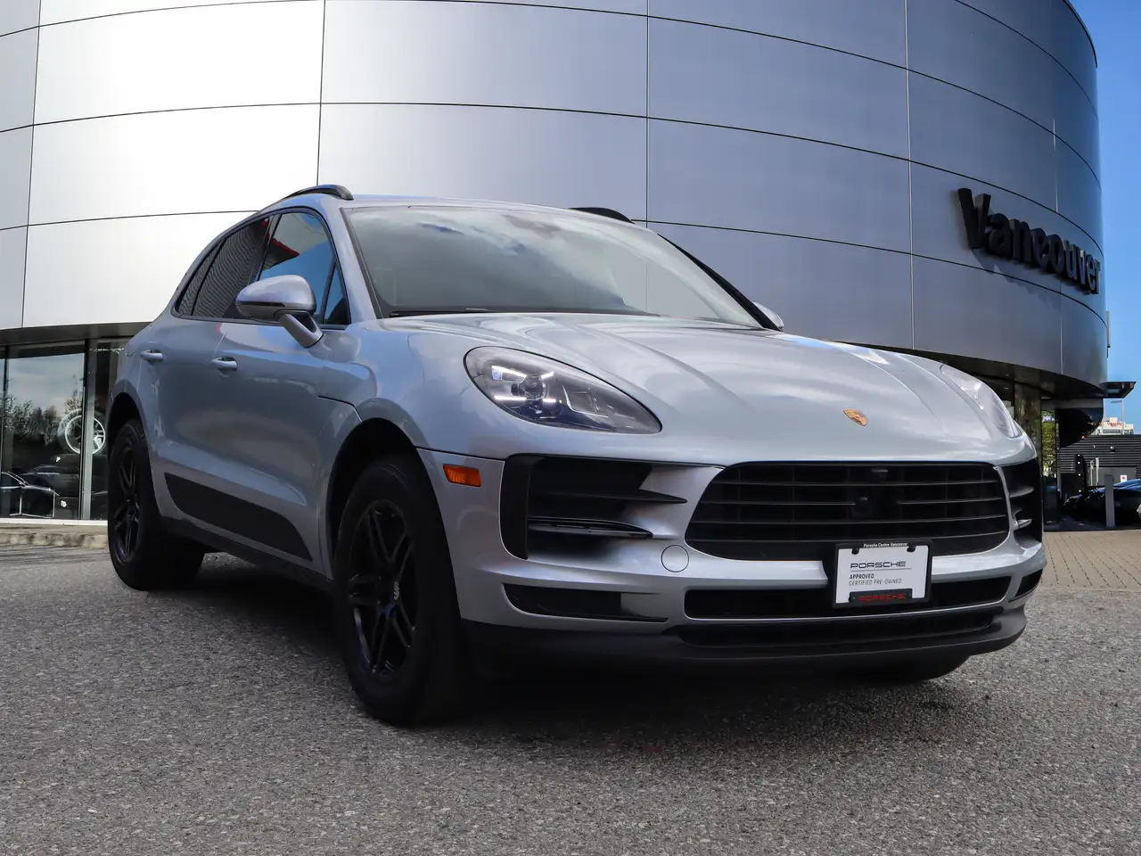 Porsche Macan снимка Porsche Macan