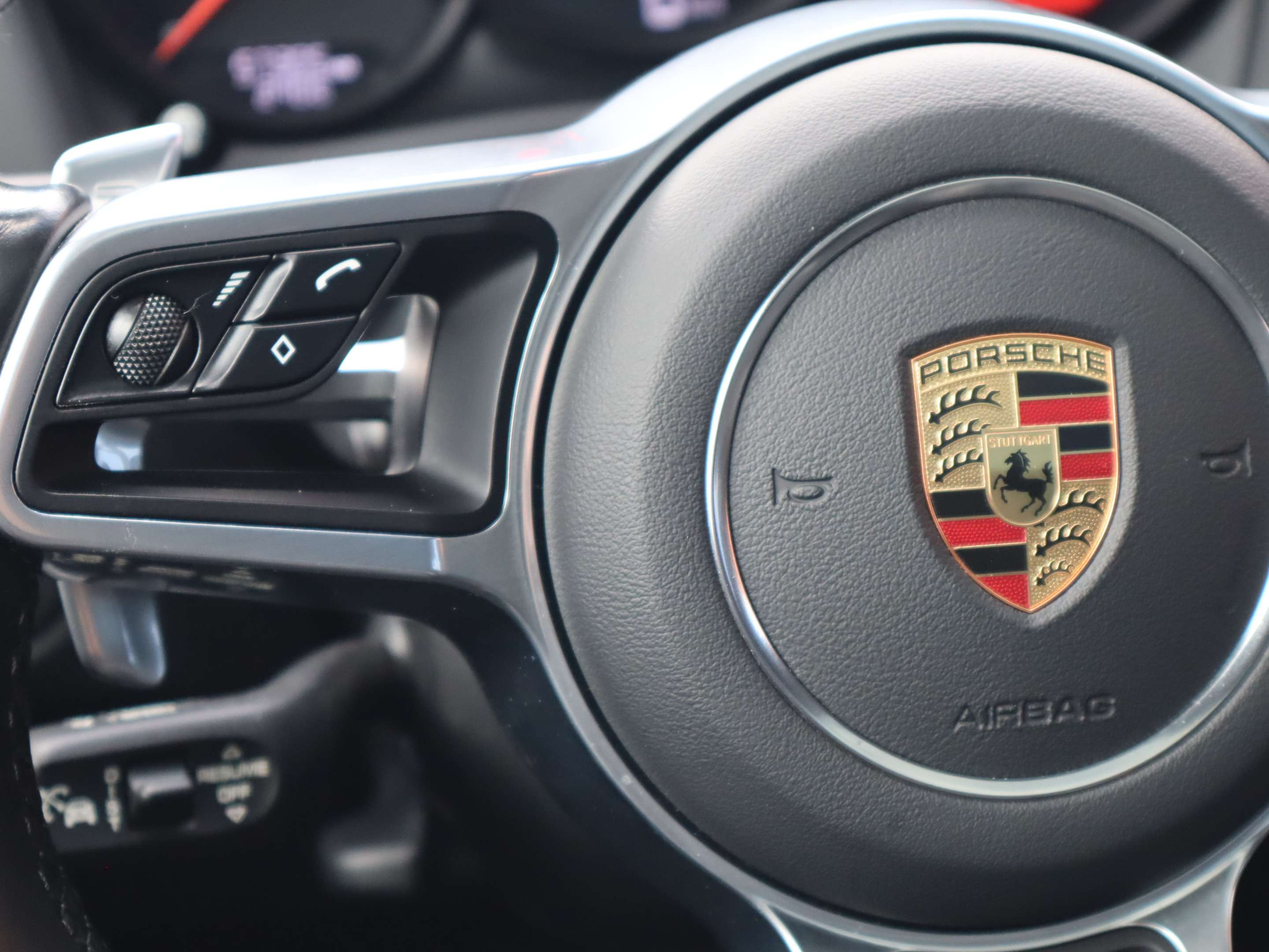 2021 Porsche Macan AWD thumb 18