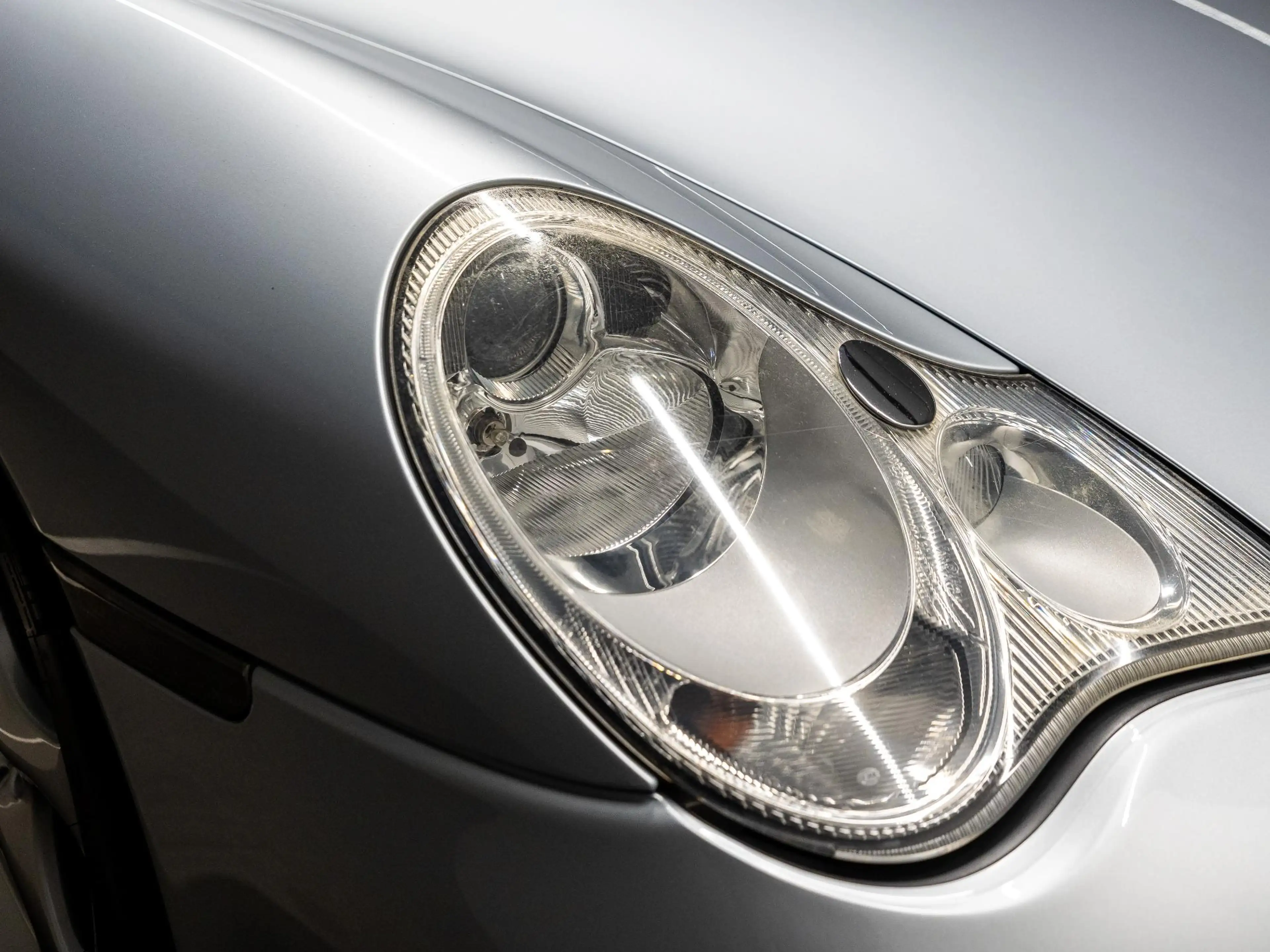 Porsche 996 Cabrio 3.6 Carrera 4S — photo 10