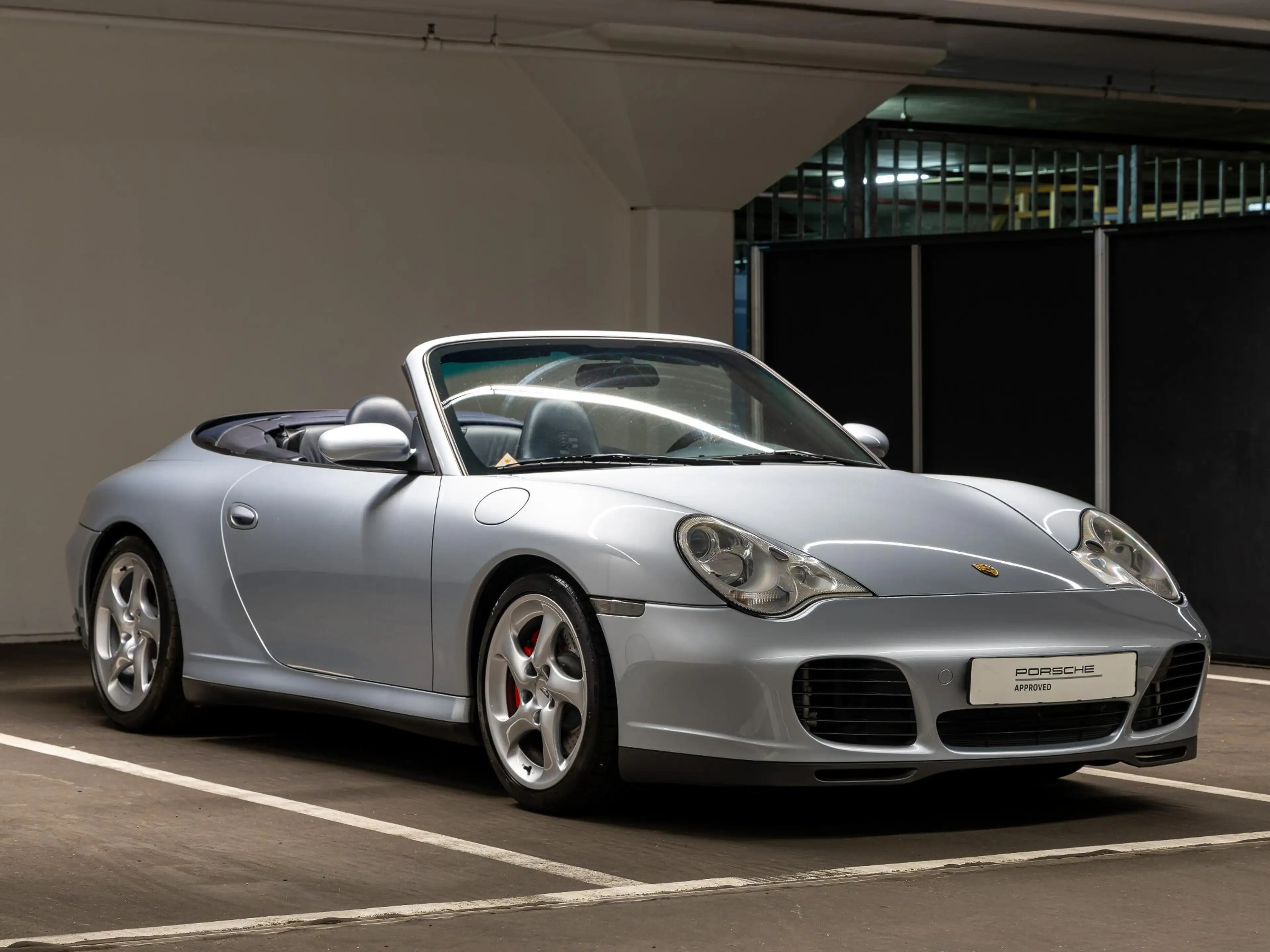 Porsche 996 Cabrio 3.6 Carrera 4S — photo 5