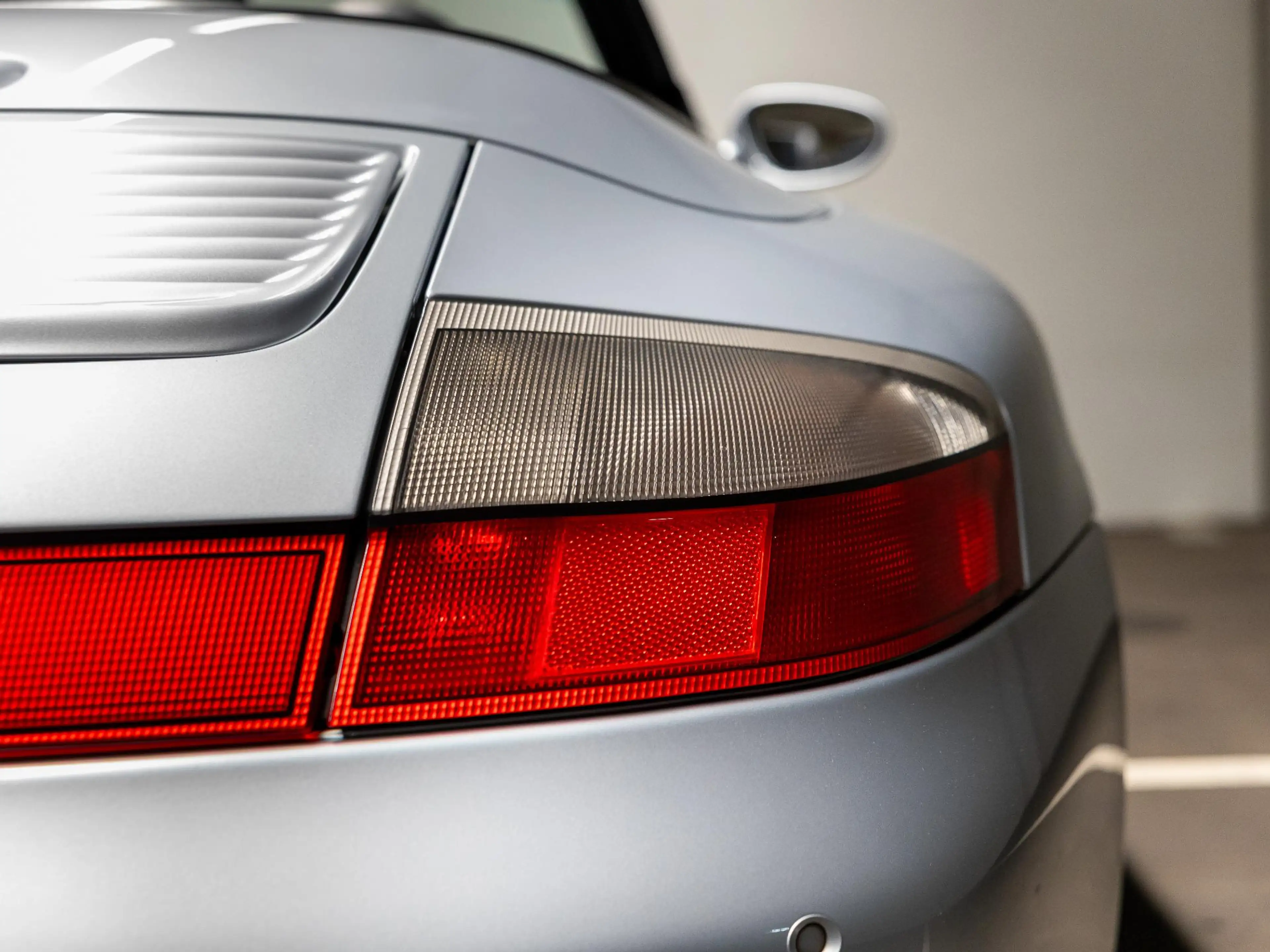 Porsche 996 Cabrio 3.6 Carrera 4S — photo 11