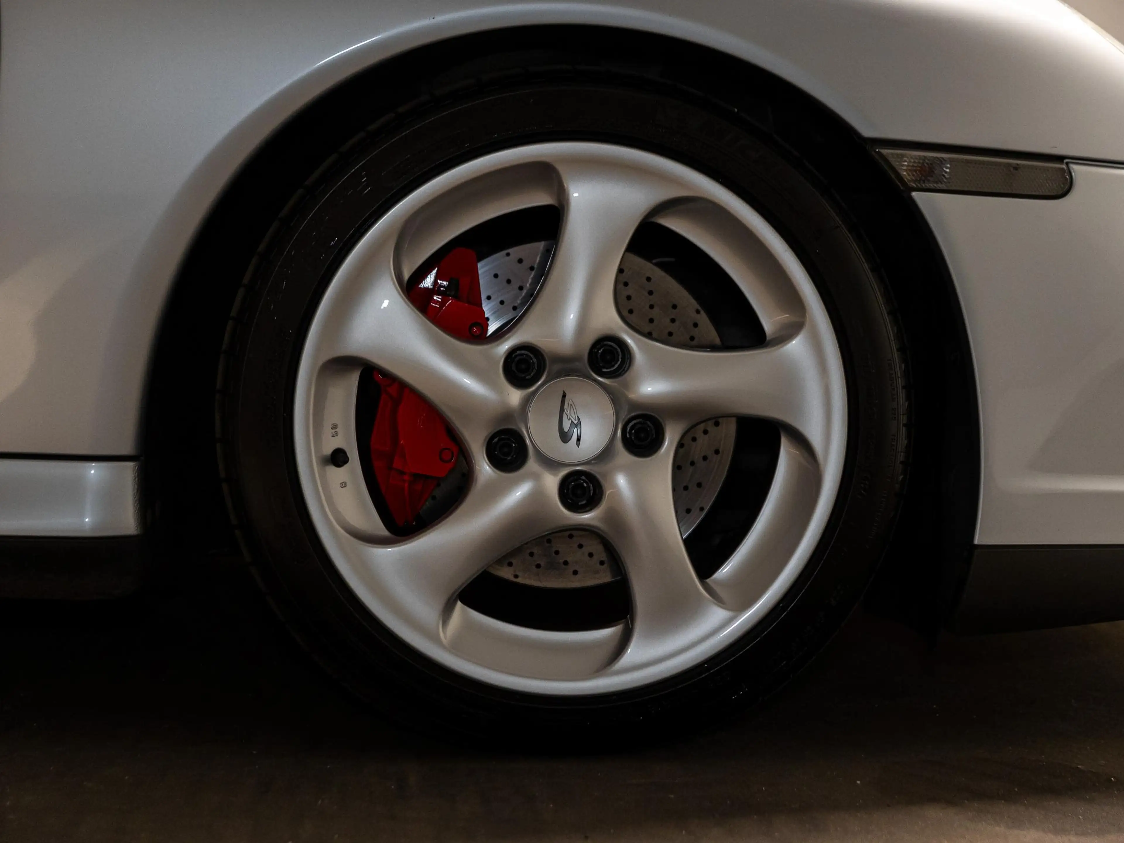 Porsche 996 Cabrio 3.6 Carrera 4S — photo 13