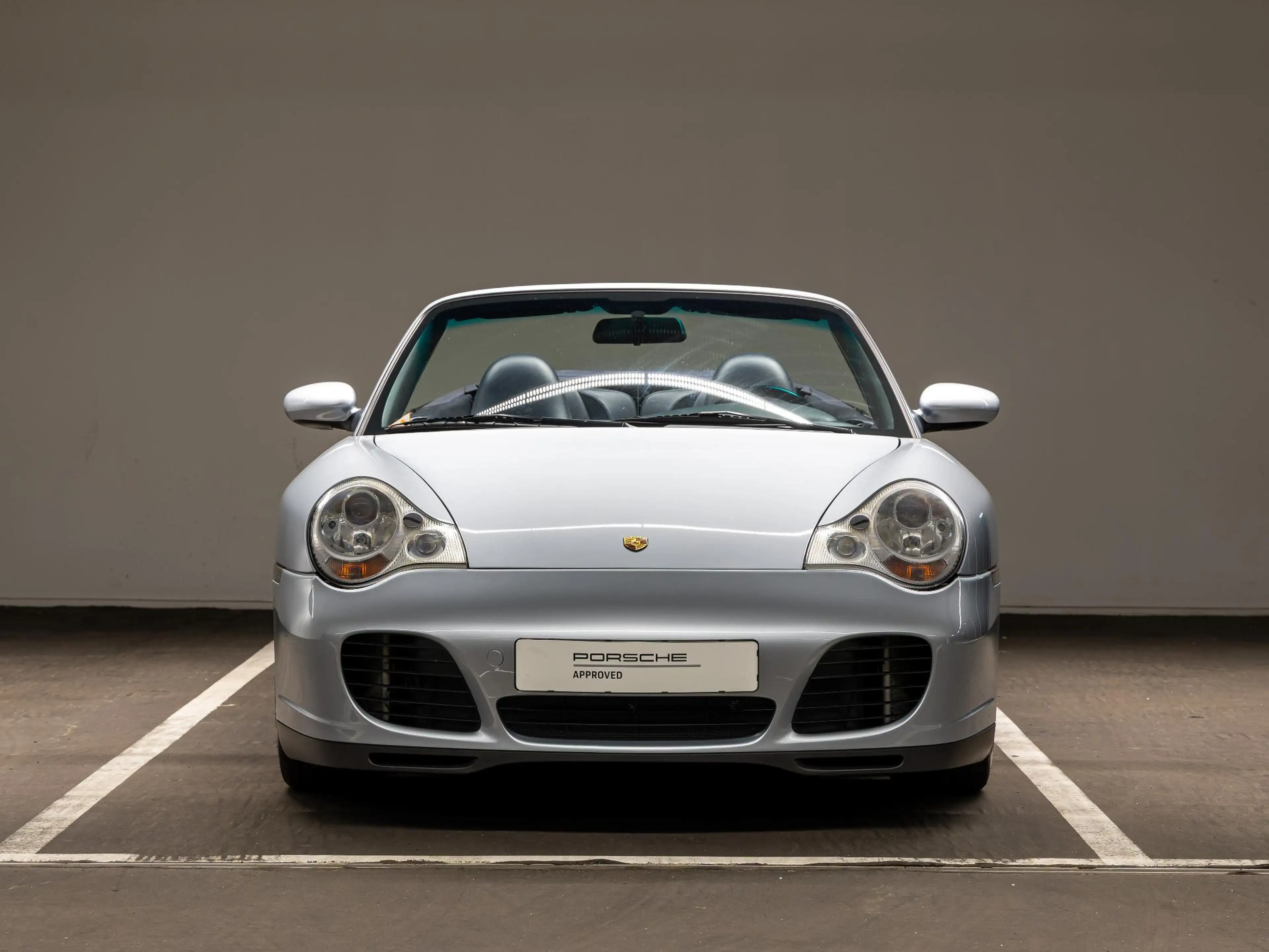 Porsche 996 Cabrio 3.6 Carrera 4S — photo 4