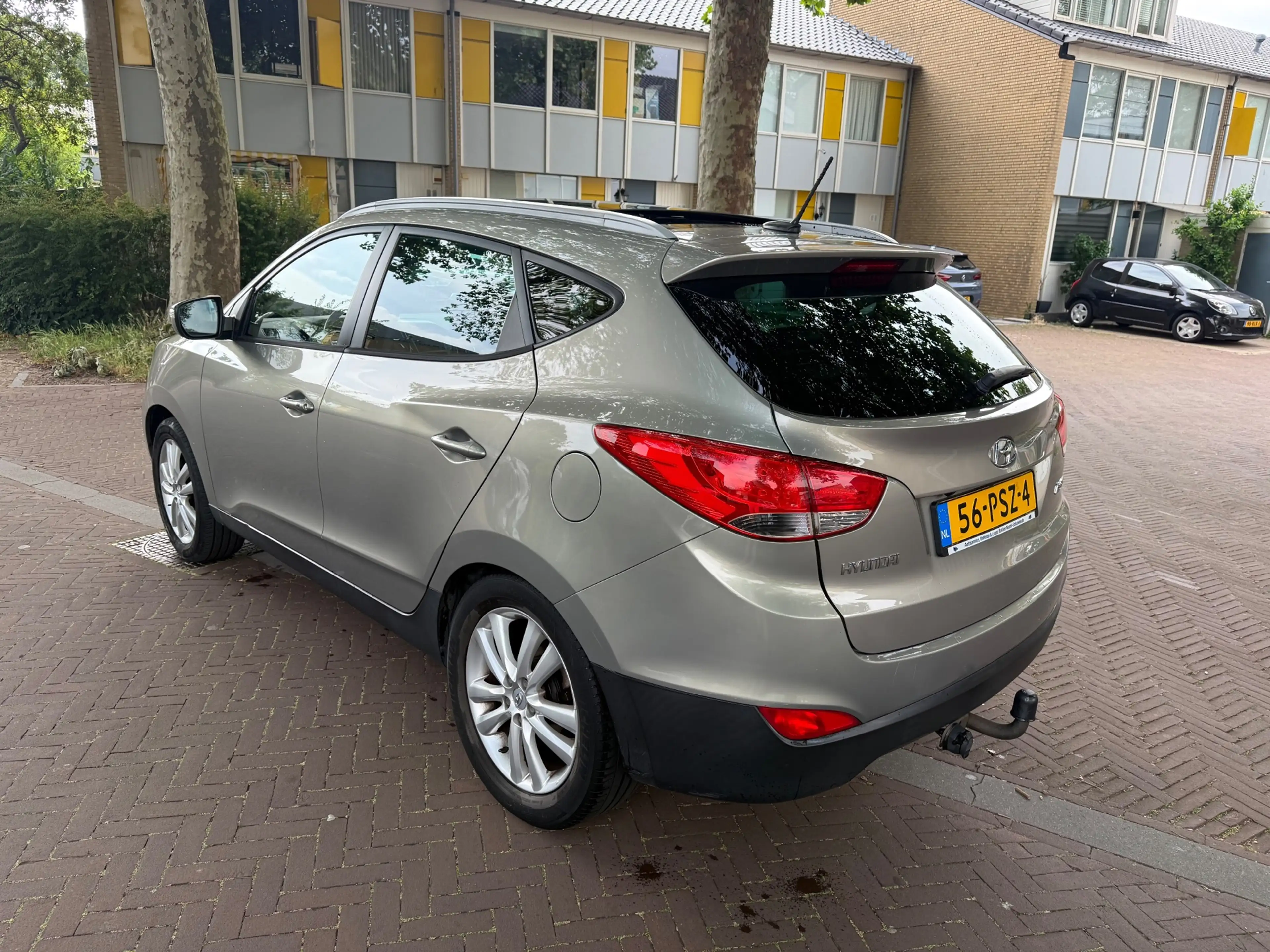 Hyundai iX35 AUTOMAAT / Panorama dak / UNIEK / Veel opties — photo 6