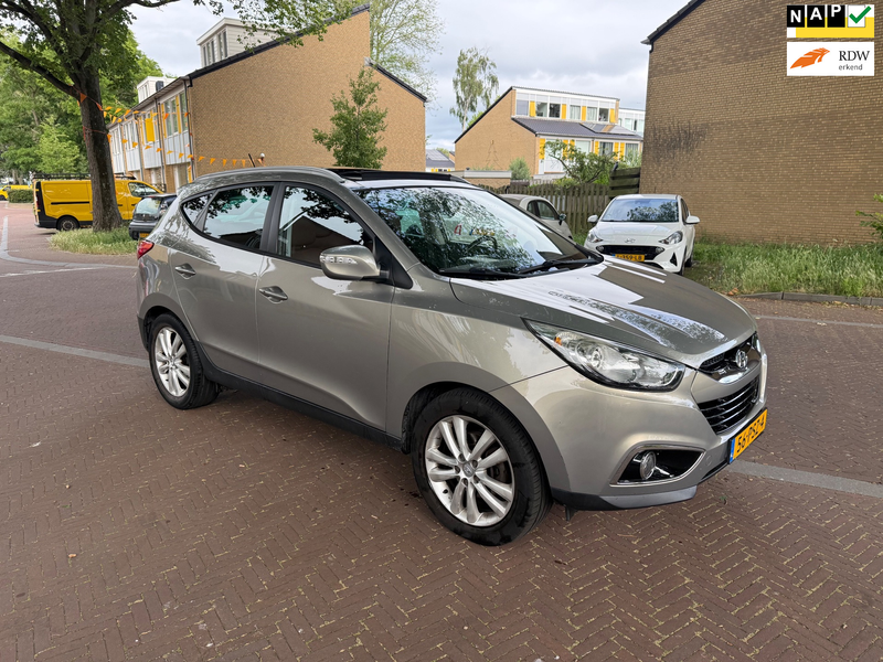 Hyundai iX35 AUTOMAAT / Panorama dak / UNIEK / Veel opties
