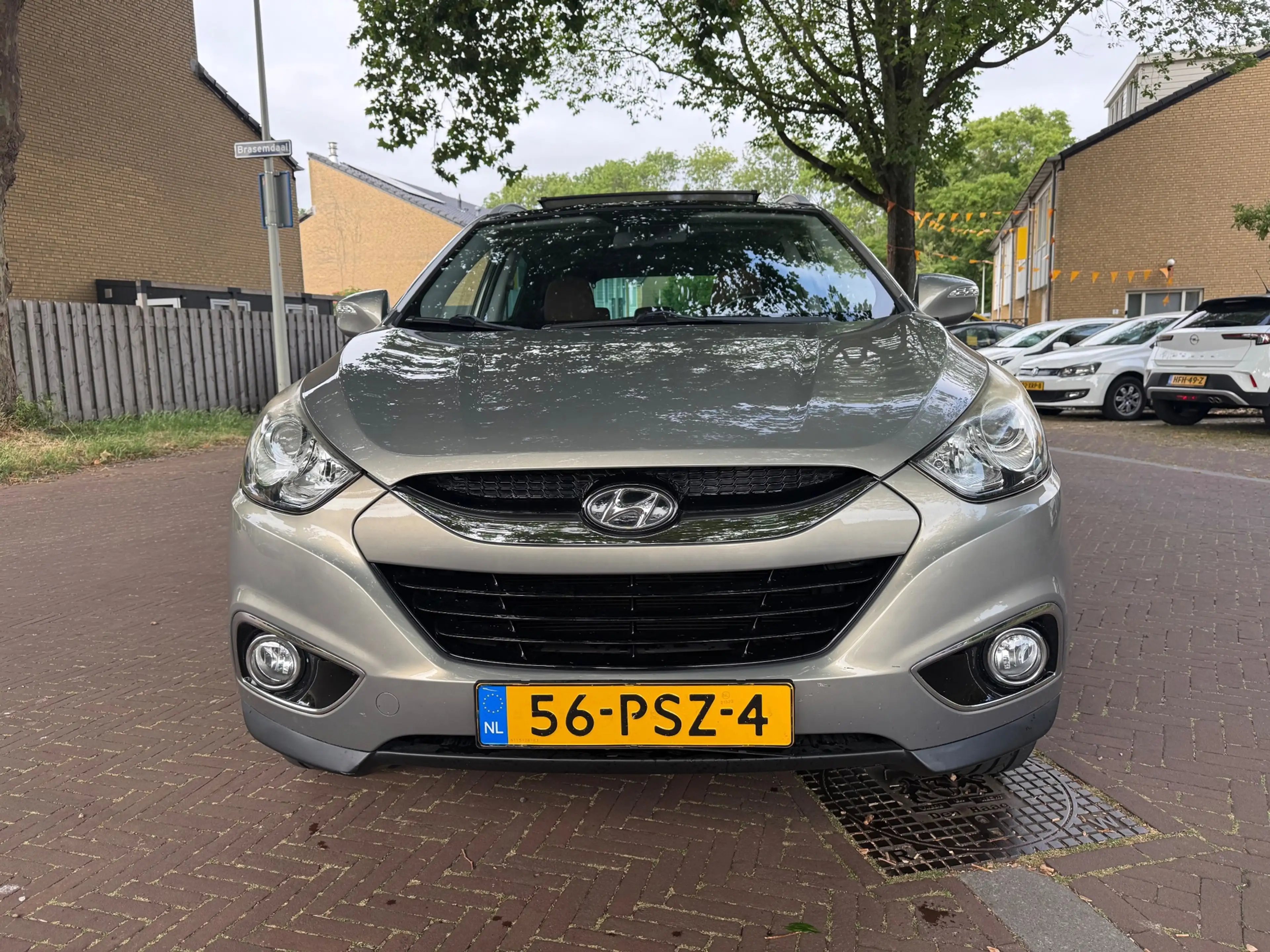 Hyundai iX35 AUTOMAAT / Panorama dak / UNIEK / Veel opties — photo 9
