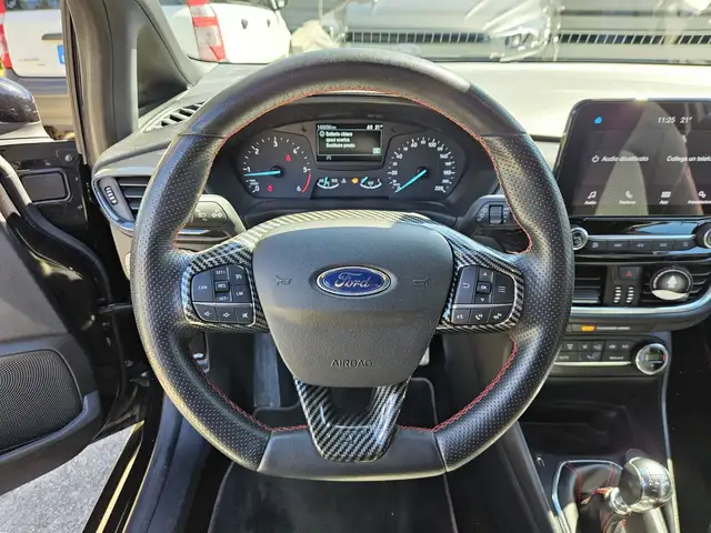 Ford Fiesta view 12