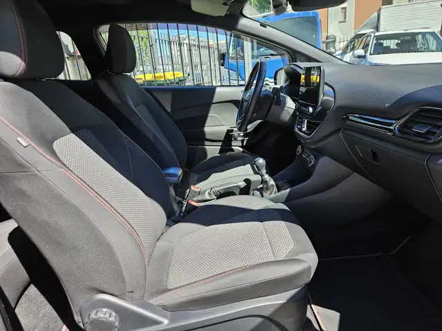 Ford Fiesta view 10