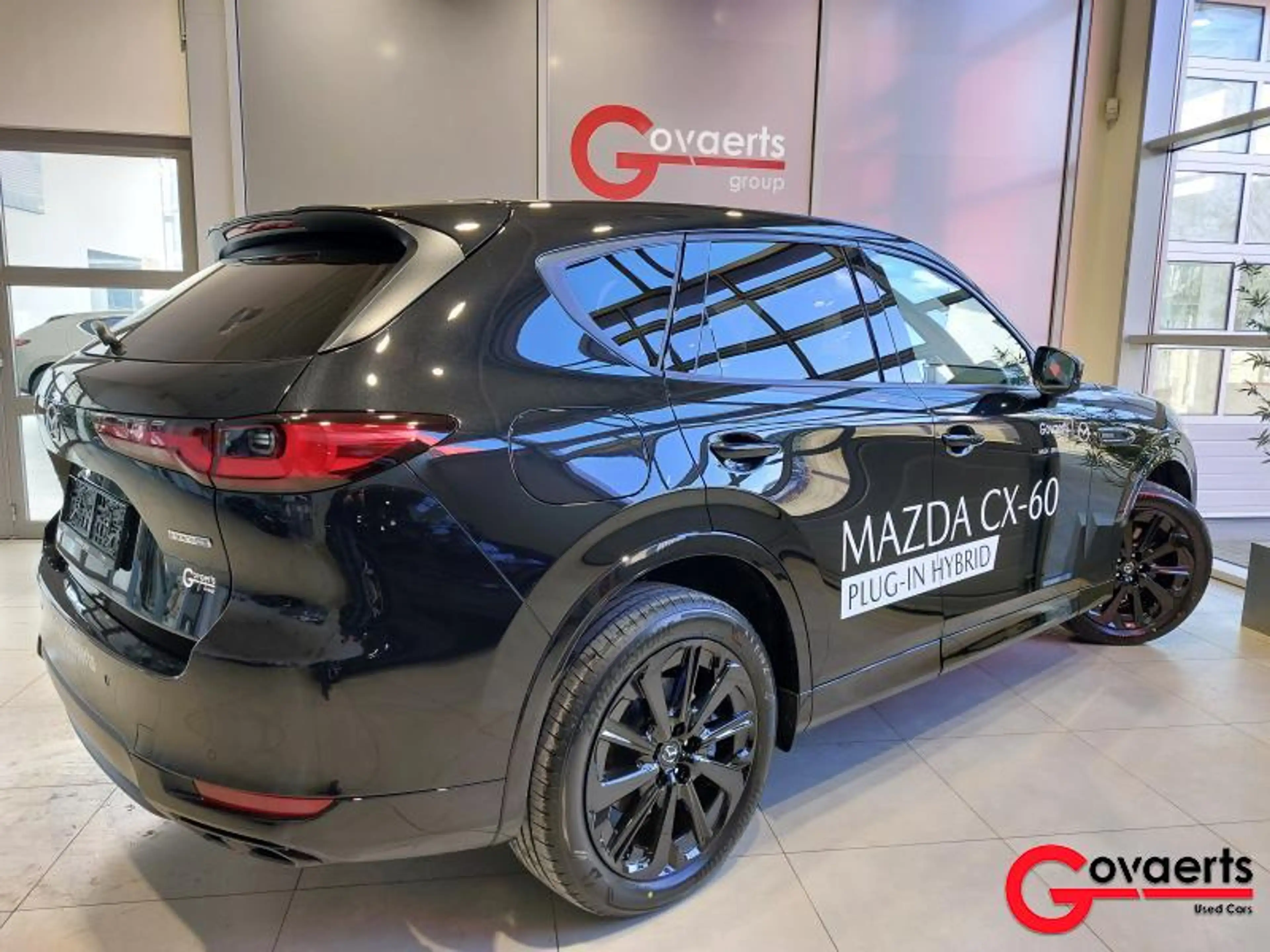 Mazda CX-60 2.5L e-Skyactiv PHEV 327pk 8AT AWD Homura Plus — photo 2