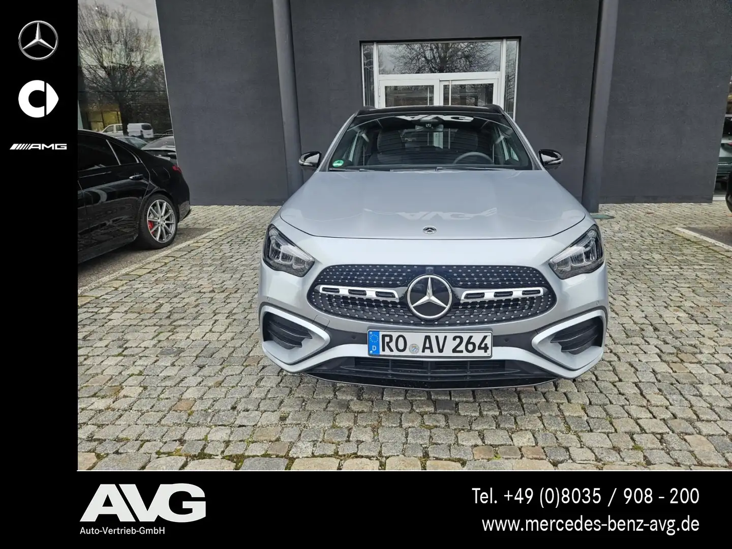 Mercedes-Benz GLA 200 GLA 200 AMG Special Edition Pano AHK LED 360° Silber - 2