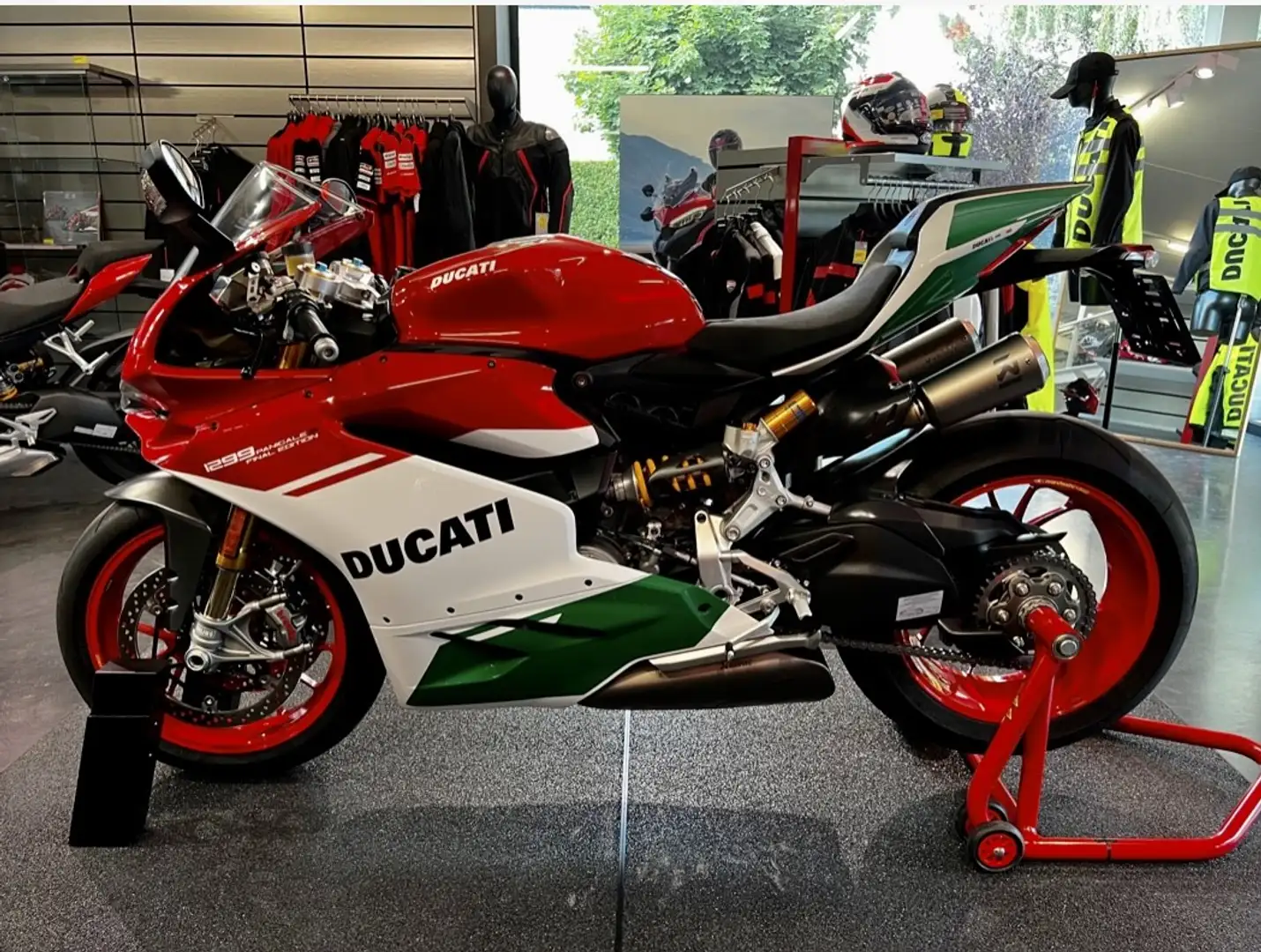 Ducati Panigale R 1299 Final Edition - 2