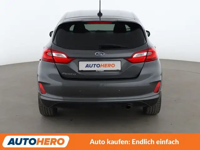 Ford Fiesta view 5