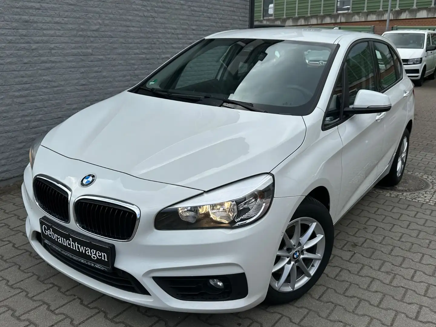 BMW 216 d  Active Tourer Blanc - 1
