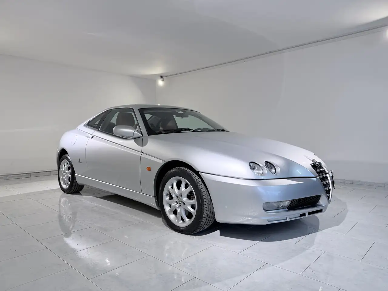 Alfa Romeo GTV