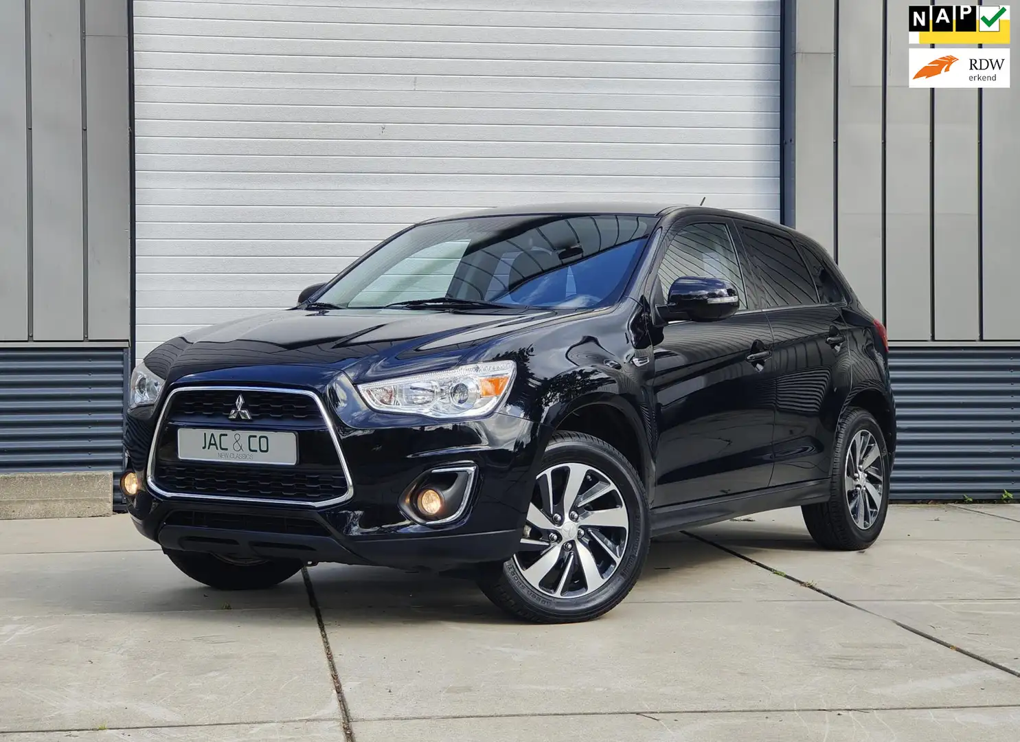 Mitsubishi ASX 1.6 Cleartec Instyle Apple Carplay Black Edition Noir - 1
