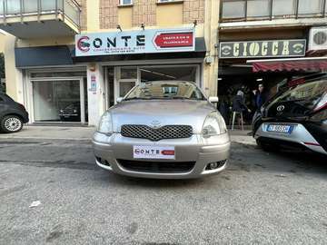 Yaris 5p 1.4 d-4d Sol