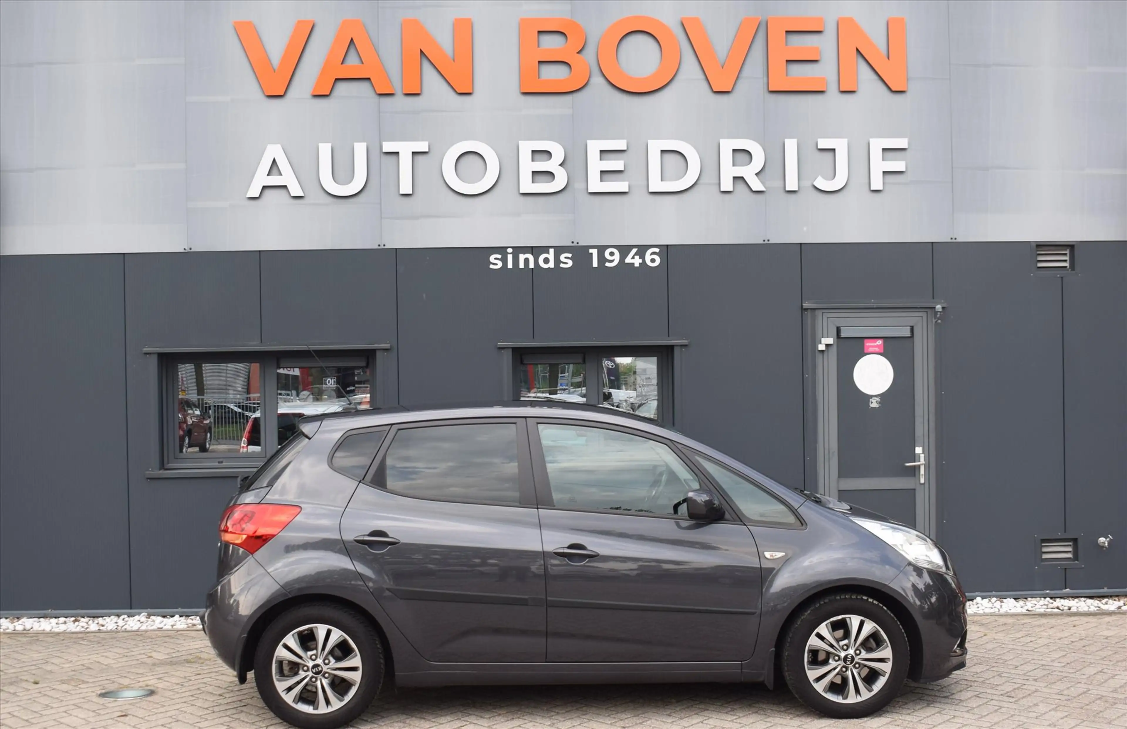 Kia Venga 1.4 CVVT 66KW/90PK 2015 First Edition — photo 3