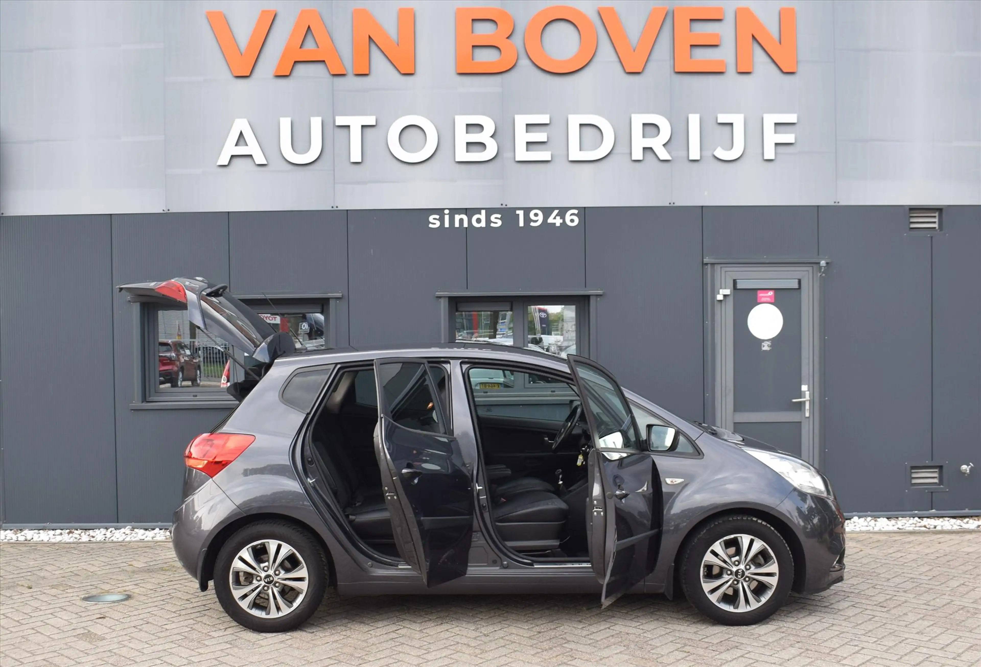 Kia Venga 1.4 CVVT 66KW/90PK 2015 First Edition — photo 4