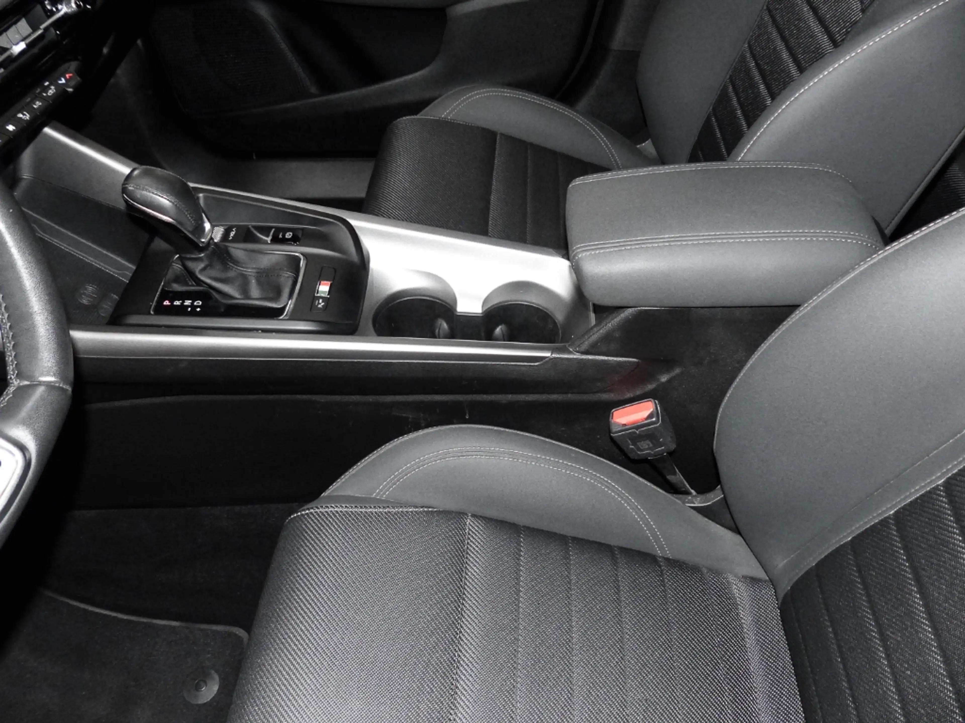 Alfa Romeo Tonale Ti LED Sperrdiff. ACC El. Heckklappe Apple CarPlay — photo 11