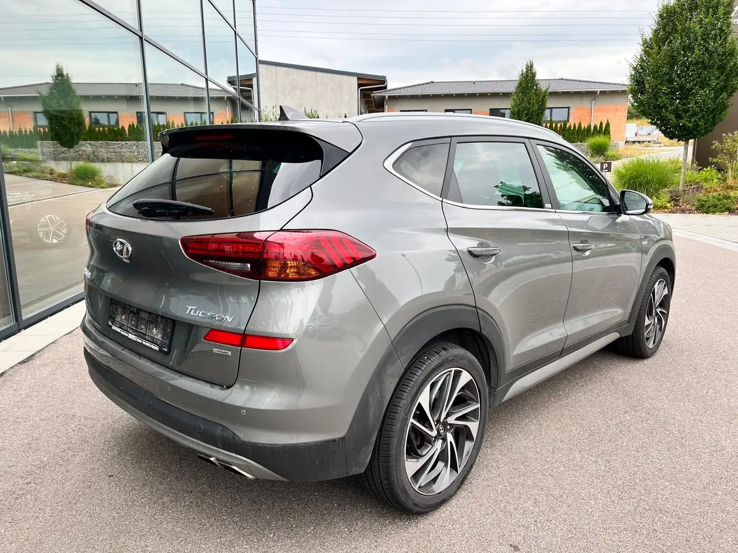 Hyundai TUCSON Style Mild-Hybrid 4WD 1.6 CRDi A/T Gris - 2