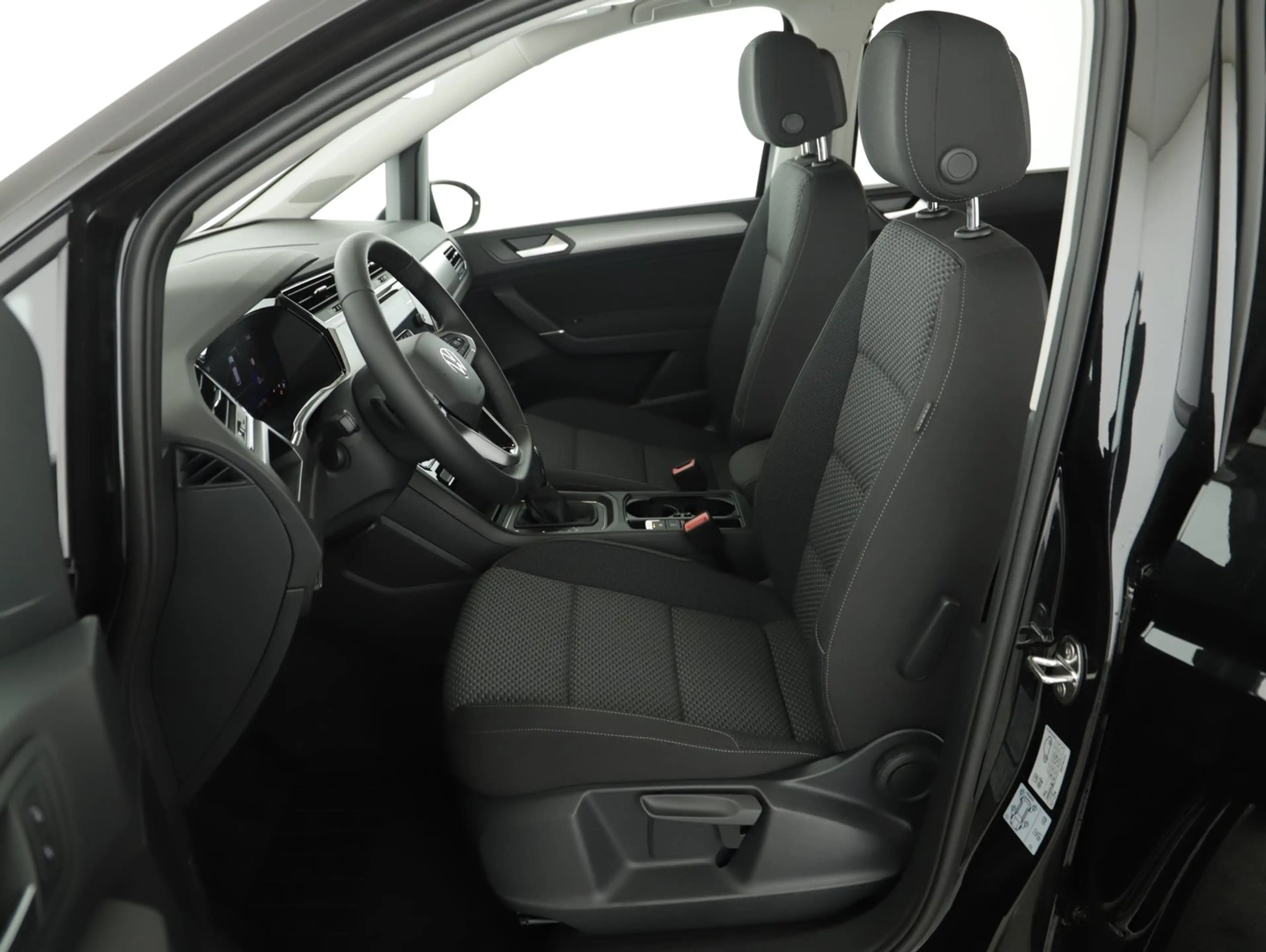 Volkswagen Touran Friends TSI DSG — photo 14