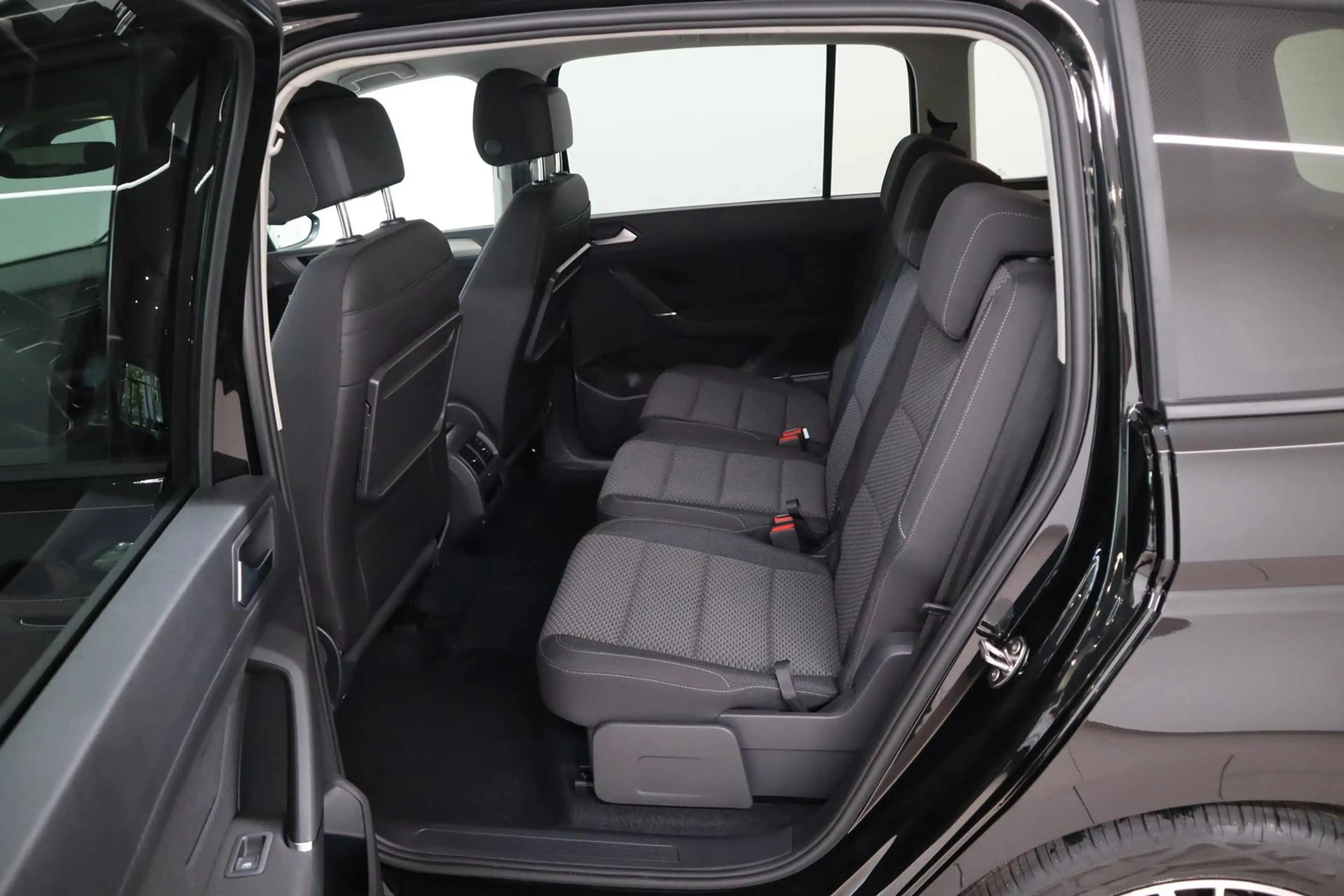Volkswagen Touran Friends TSI DSG — photo 8