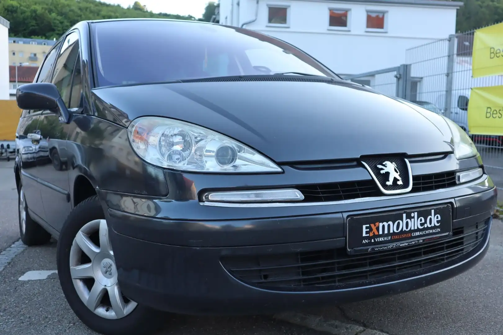 Peugeot 807 TENDANCE* EL. TÜREN* 7 SITZER* HU ABGELAUFEN Gris - 1