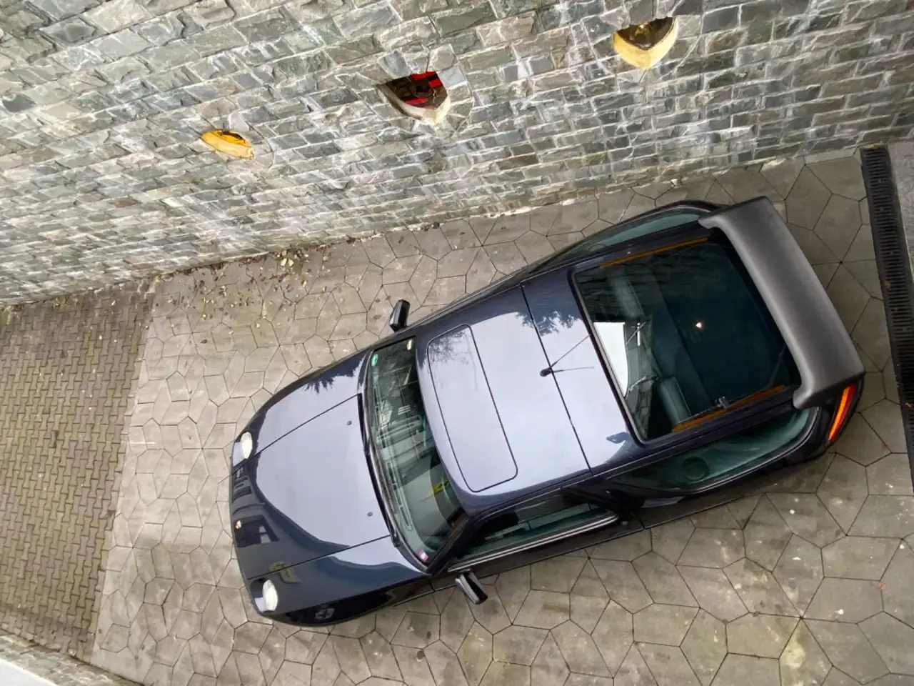 Porsche 928
